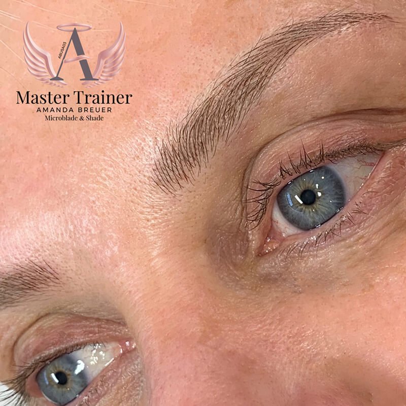 Scottsdale microblading studio offers the best microblading service & training in scottsdale & Bellevue
